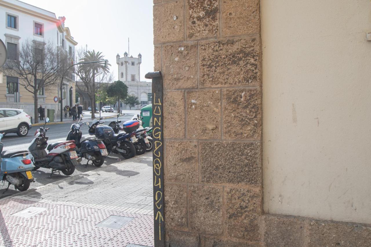 Lectoras De Apartment Cádiz