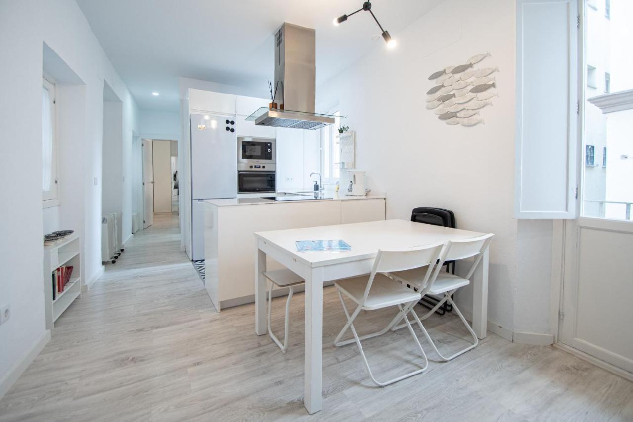 Lectoras De Apartment *